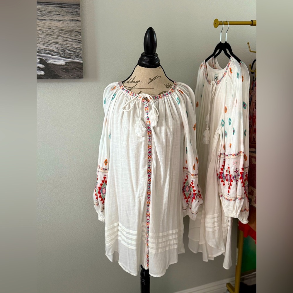 NEW WITH TAGS Cotton Sundance Sun and Sand Dress/Coverup with Embroidery